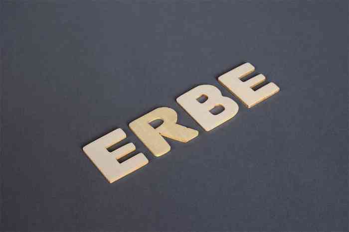 Erbe Aufschrift - © Gundolf Renze - stock.adobe.com